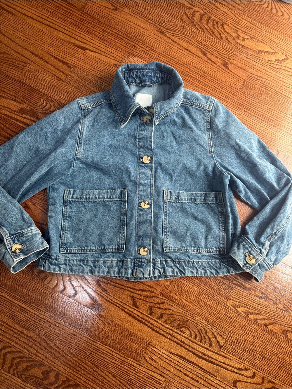 Classic Light Blue Denim Jacket - Women's Casual Button-Up